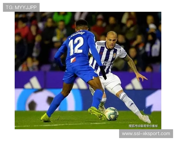 塞维利亚后卫夸西脚踝扭伤，将缺席关键保级战